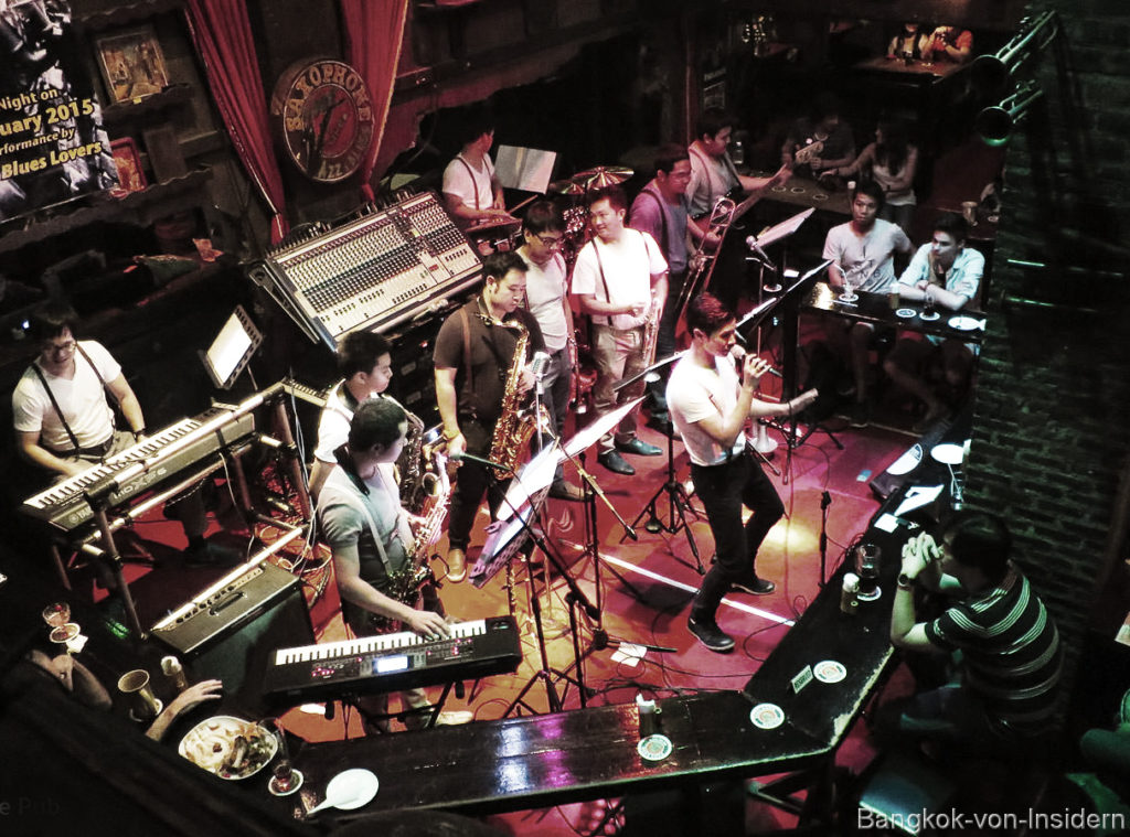 Saxophon Pub Bangkok