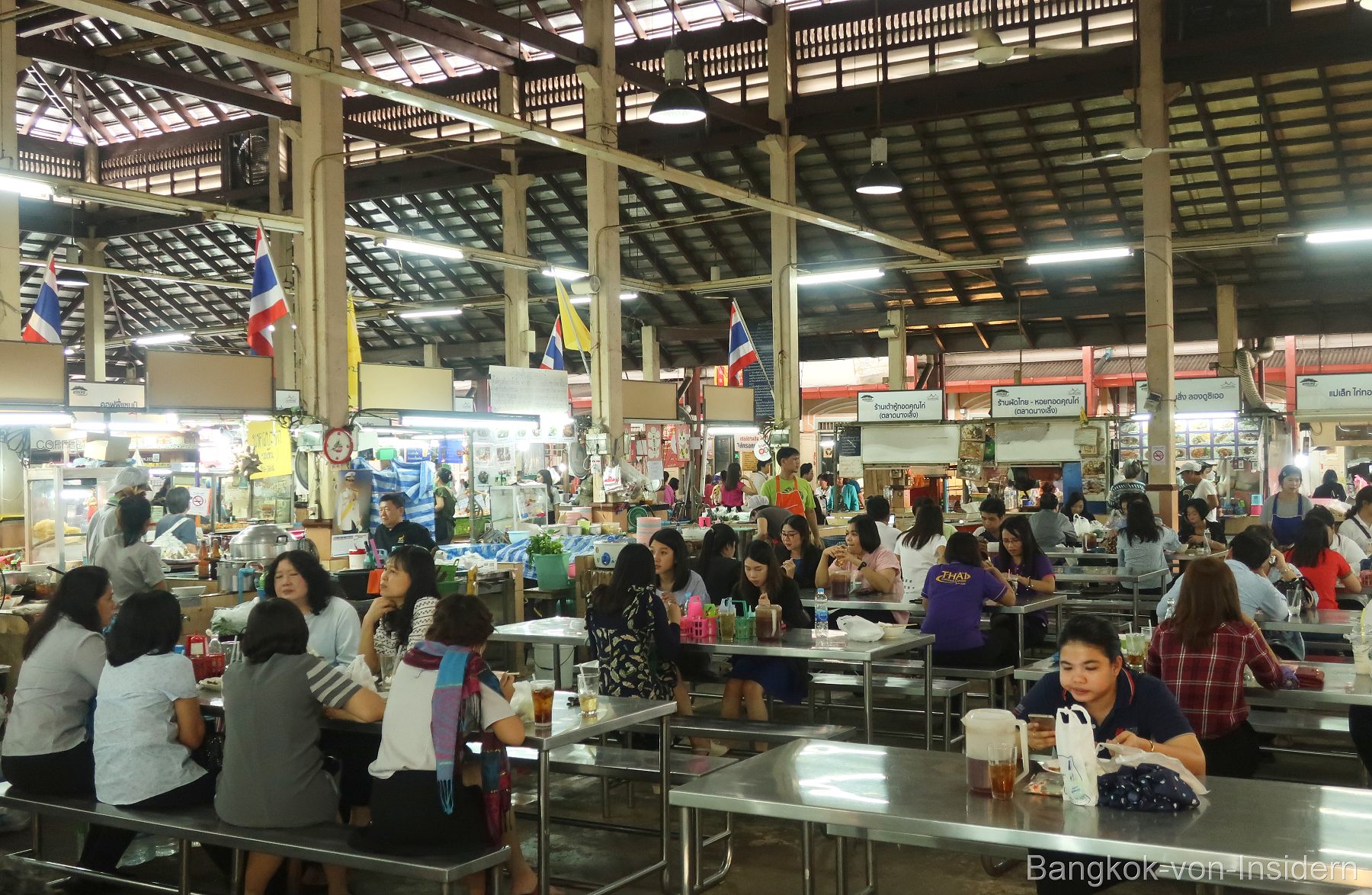 Nang Loeng Market
